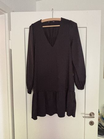 Kleid PIGALLE schwarz Grösse M