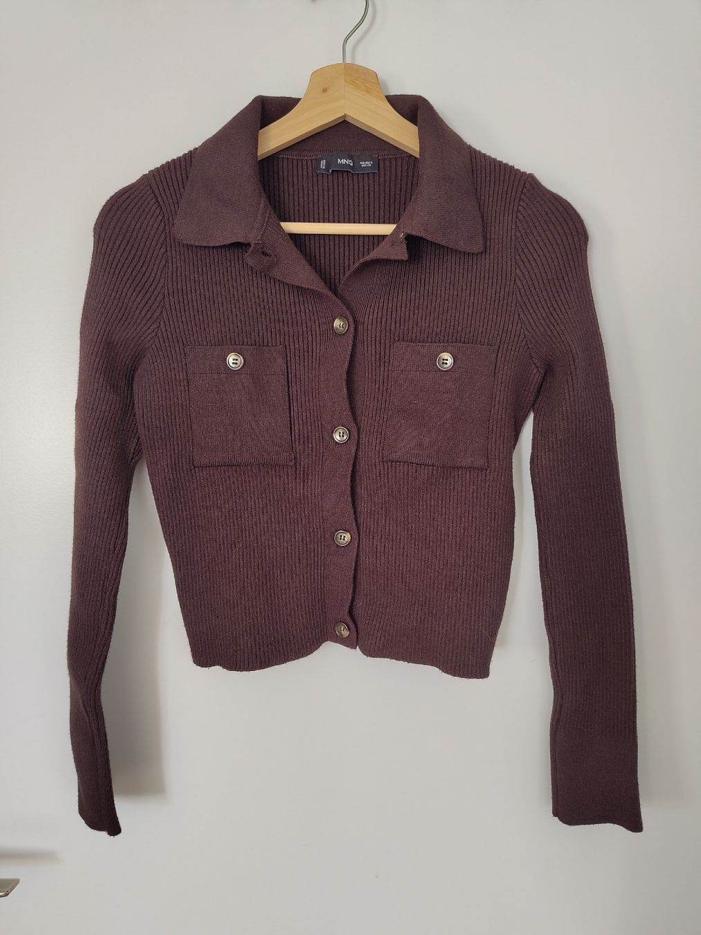 Mango Giacche: Strickjacke Mango in braun – Usato da Wädenswil venduto da plantmom