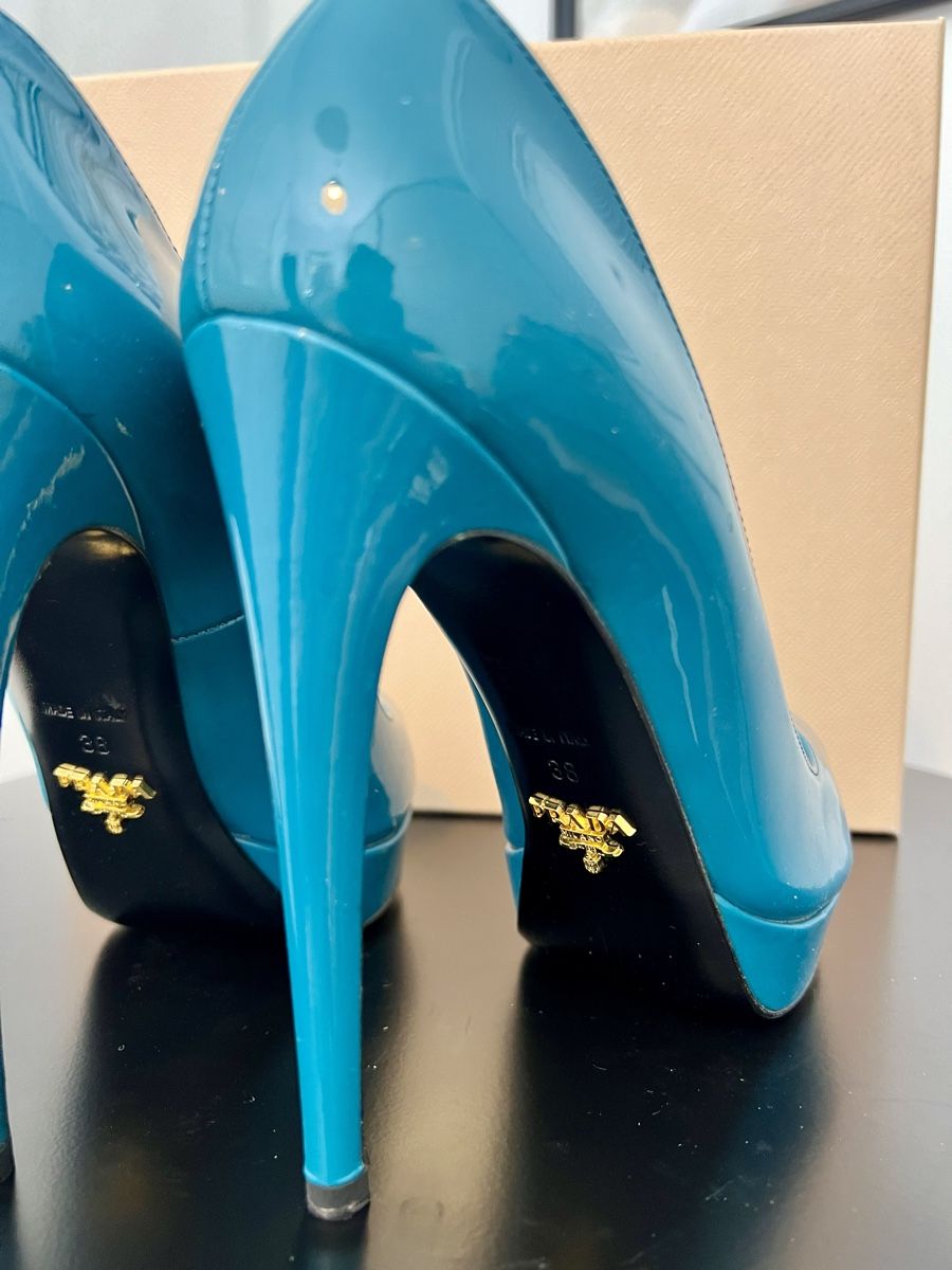 Prada Damenschuhe: Prada High Heels, Gr. 38 – Gebraucht aus Frenkendorf von banemk12 2