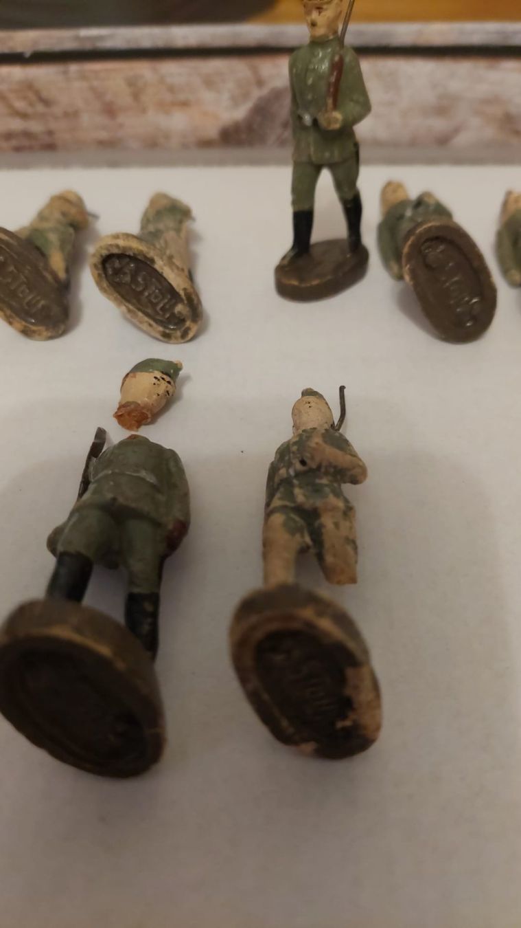 Statuette: Elastolin Soldaten – Usato da Rüti ZH venduto da Energie4 1