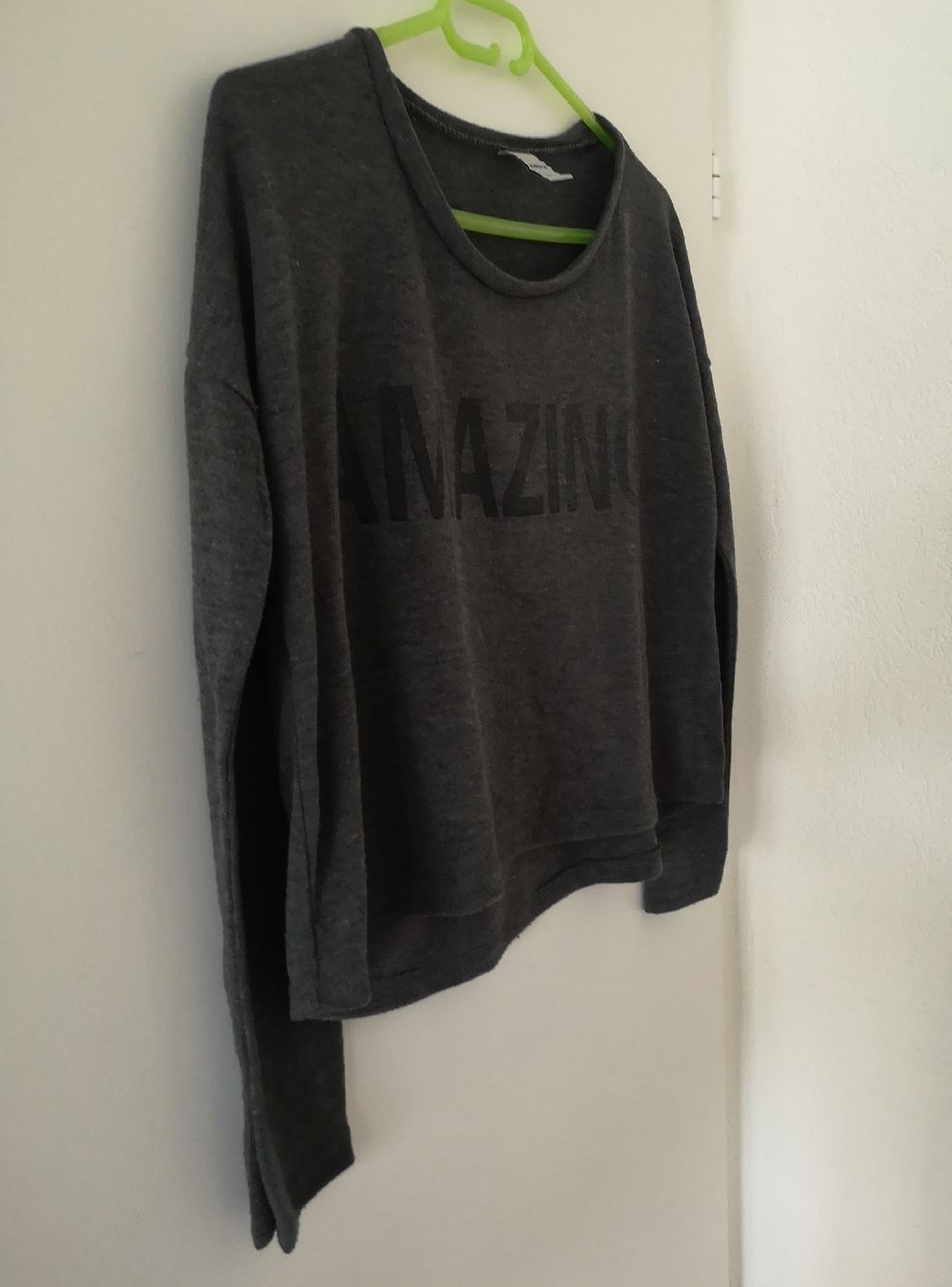 Zebra Maglioni & Felpe: kurzer Pulli Gr. XS/S - zebra- Spendenaktion – Usato da Unterkulm venduto da Beljasch 2