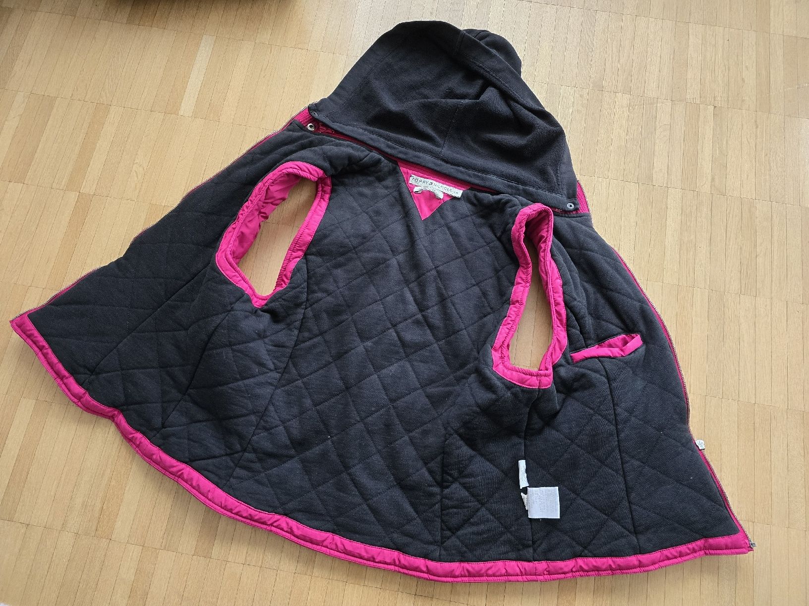 Tommy Hilfiger Gilet & Giacche senza maniche: Tommy Hilfiger Weste – Usato da Laufenburg venduto da megane1959 4