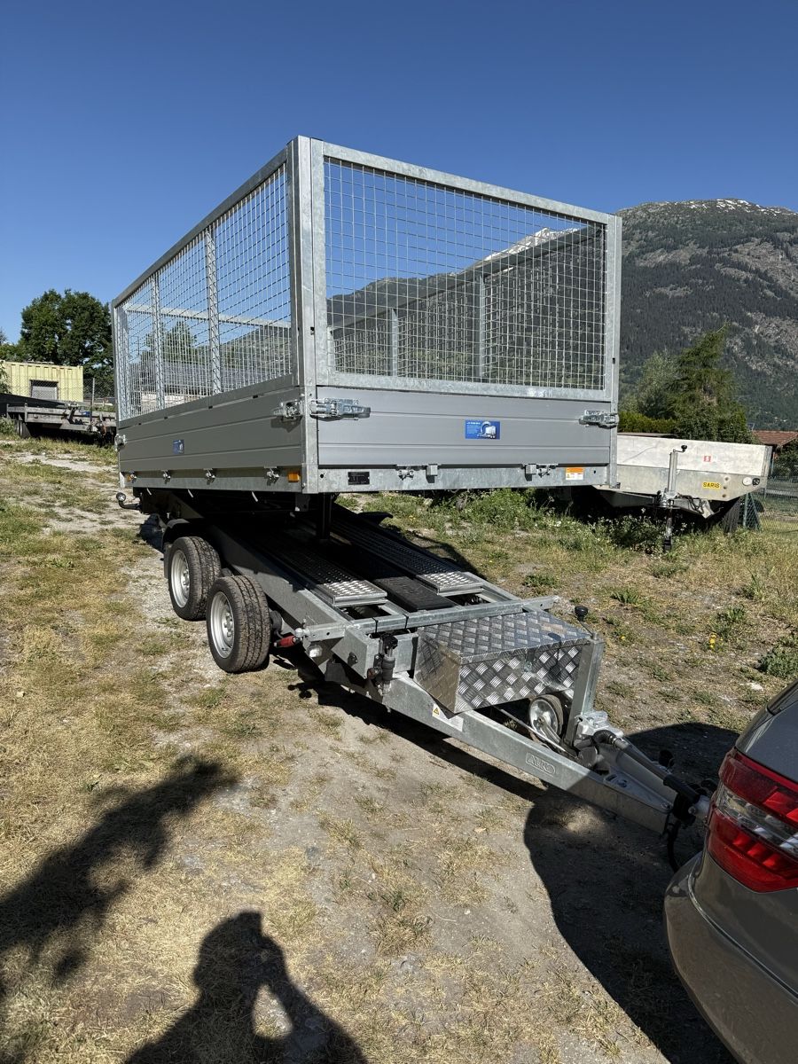 Saris Rimorchi: Kipper Anhanger Frisch Mfk 3.5 t – Usato da Ried-Brig venduto da H-Handel 1