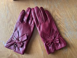 Lederhandschuhe Damen rot mit Schleife Grösse L gebraucht