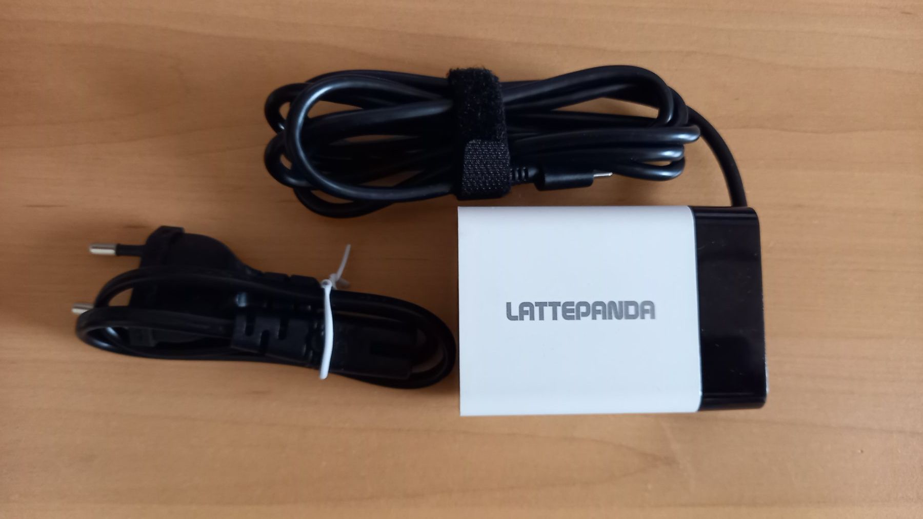 PC: Netzteil zu Latte Panda 3 Delta Mini-PC – Usato da Lausen venduto da habrefre