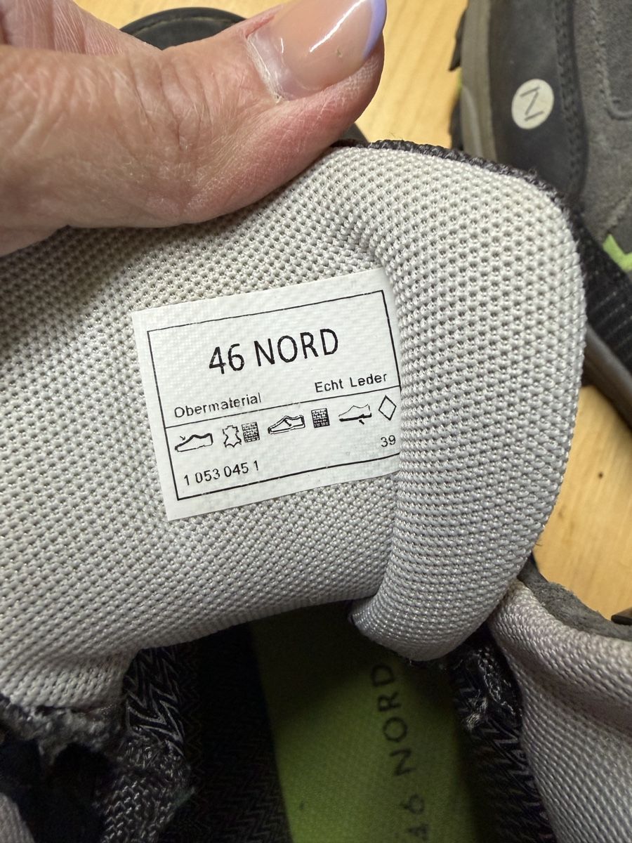CMP Chaussures hommes: 46 Nord Wanderschuhe, Echtleder, Gr. 39 – D'occasion à Mosnang par Dojajolele 4
