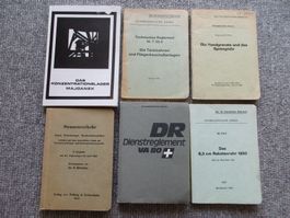 5 Reglemente der Schweizer-Armee + 1 Büchlein "Majdanek"