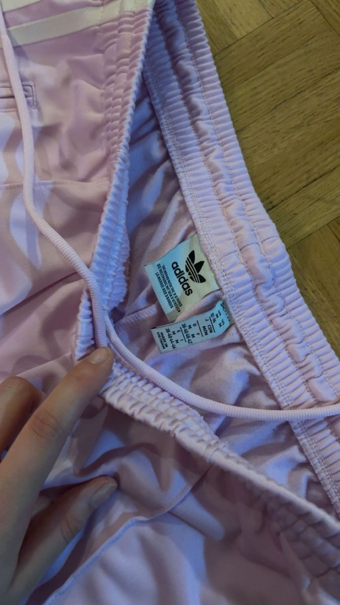 Adidas Hosen: Adidas Trainerhose Rosa - Grösse M – Neu (gemäss Beschreibung) aus Wallisellen von ac.wa 2