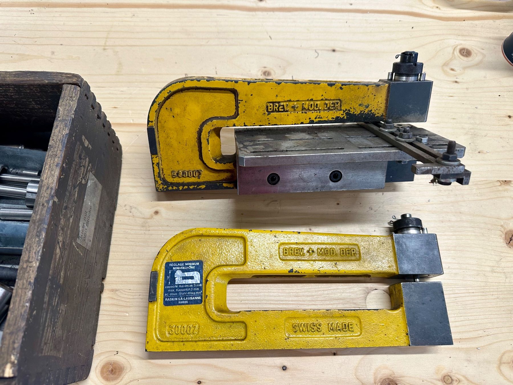 Tutti gli attrezzi: Stanzmaschine Rc Brev. Mod. Dep. 50007 50009 gebraucht – Usato da Beromünster venduto da Amasa 2