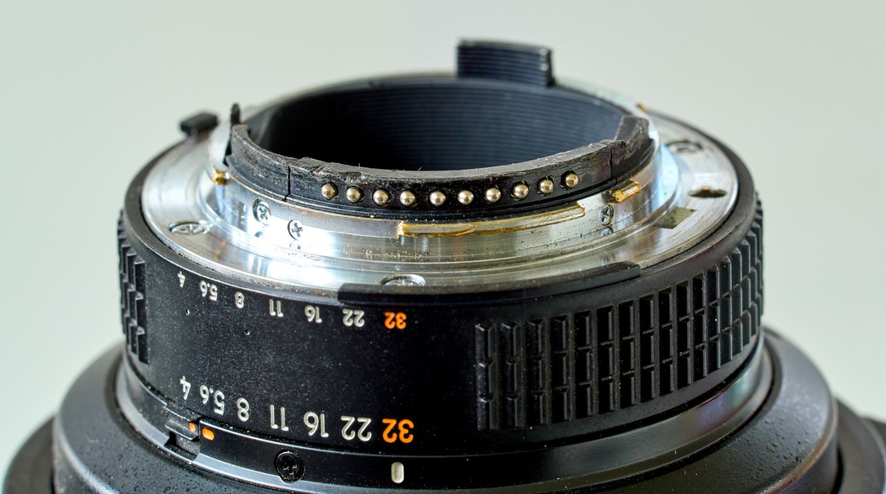 Nikon Objektive: Nikon AF-S Nikkor 300mm 1:4D ED – Gebraucht aus Flaach von gol_xrt5 1