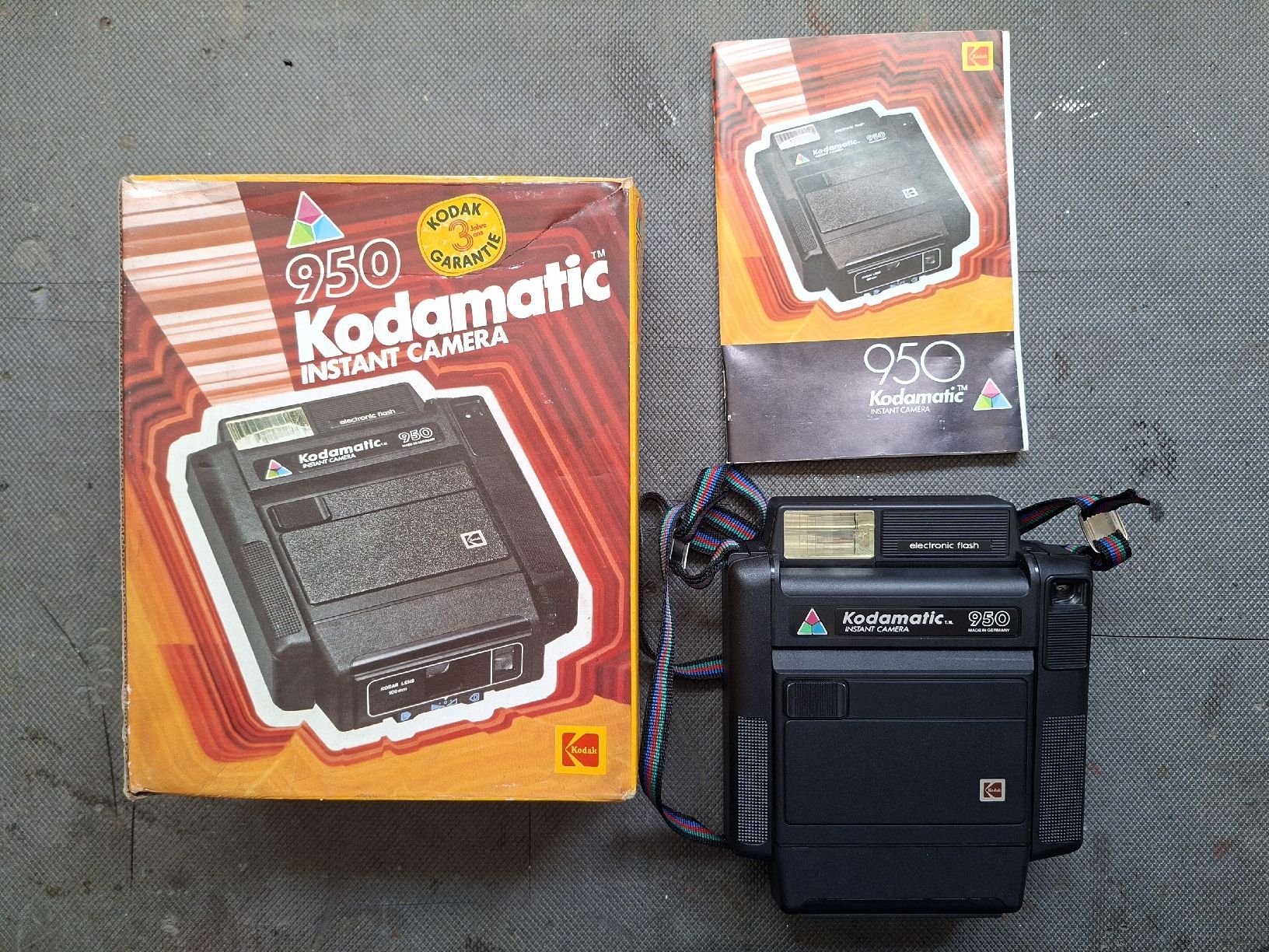Kodak Fotocamera: Kodamatic 950 Instant Camera – Difettoso da Biasca venduto da dugthebug