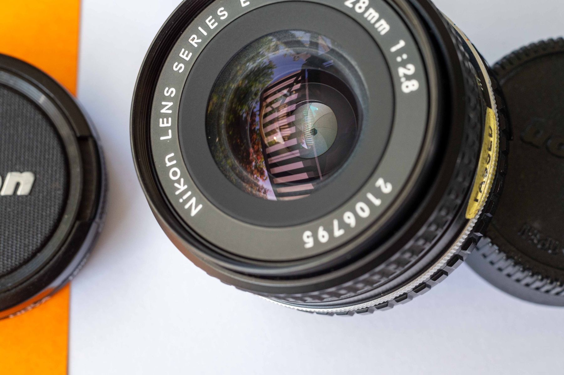 Nikon Objectifs: Nikon Weitwinkel 28mm f2.8 AIS / Serie E 2. Gen – D'occasion à Schwerzenbach par floridan 1