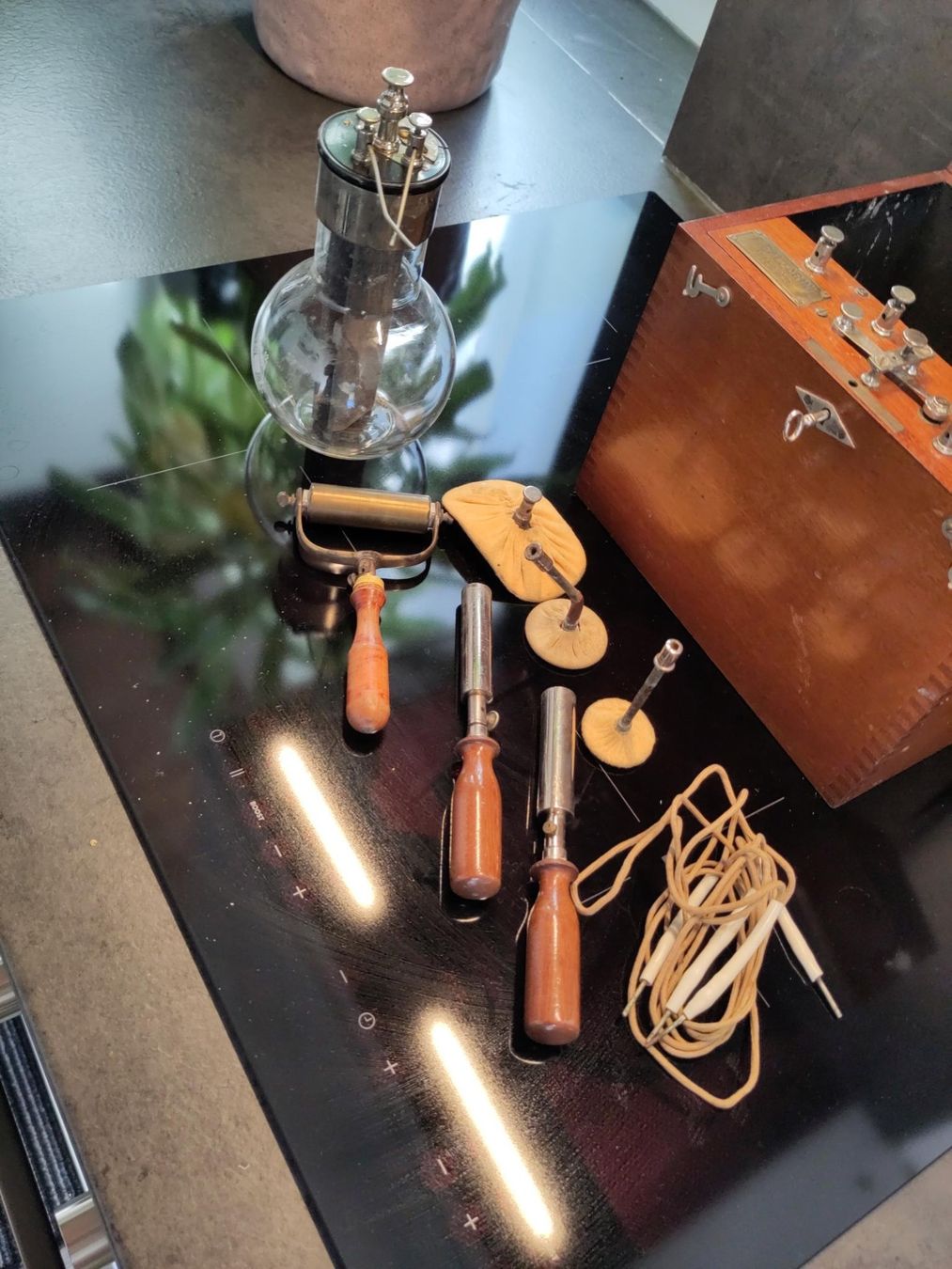 Alle Werkzeuge: Apparecchio Elettromedicale Vintage – E. Balzarini Milano – Gebraucht aus Capolago von Bomberz 5