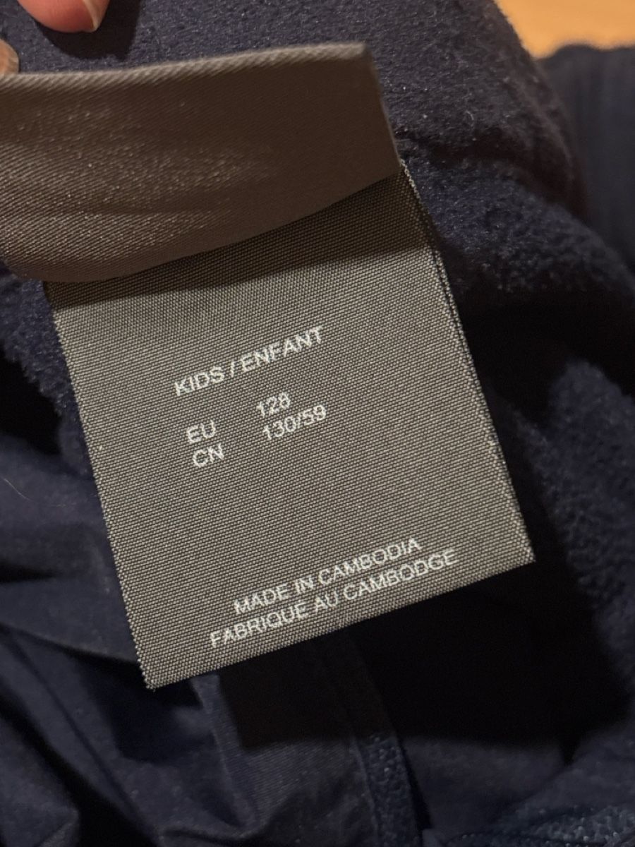 Jack Wolfskin Hosen: Top Jack Wolfskin Hose Gr 128 – Gebraucht aus Allschwil von CaSu- 4