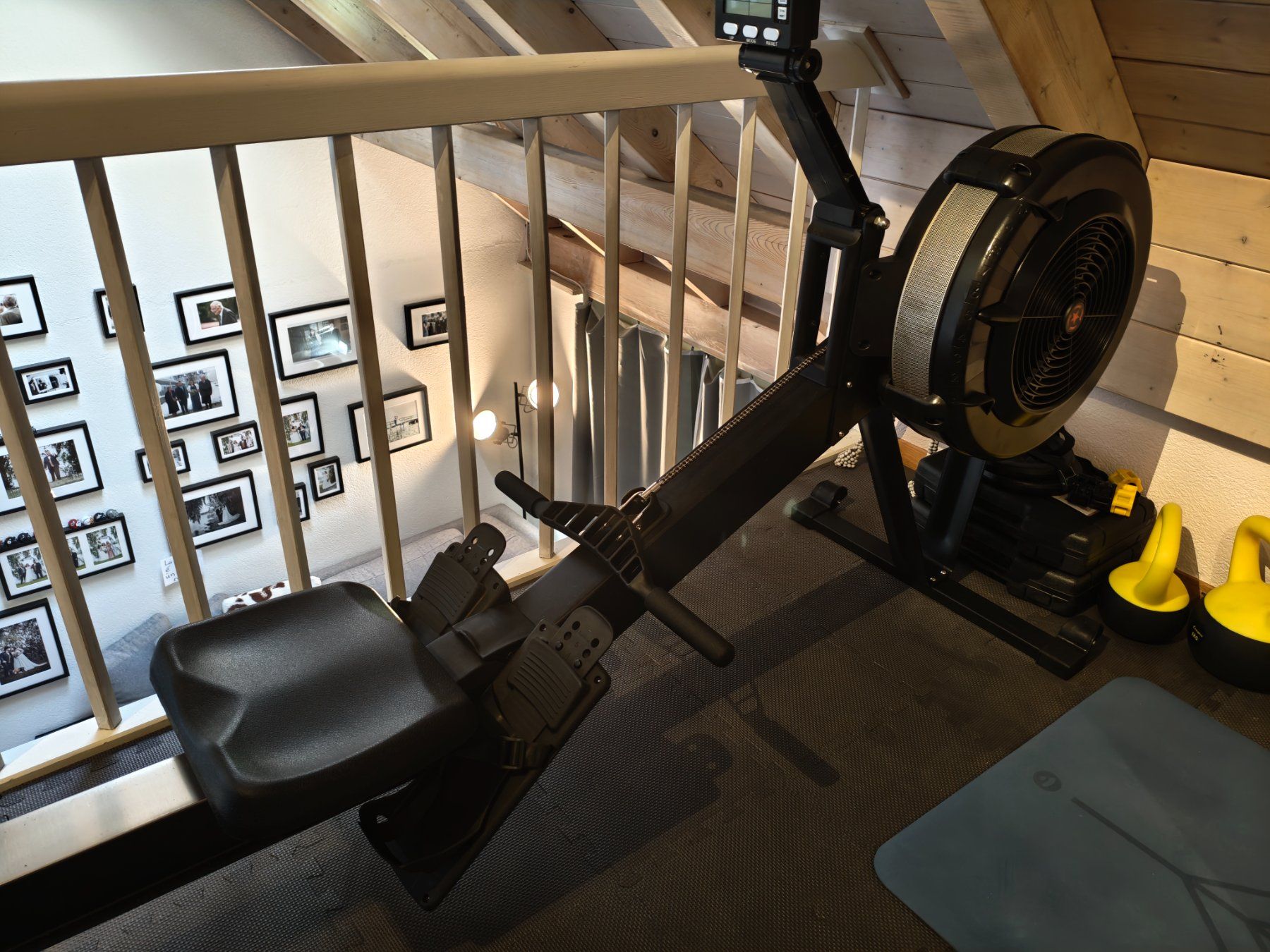 Hometrainer: Fitcom Air Rower Rudergerät – Usato da Regensdorf venduto da ruediger999 1