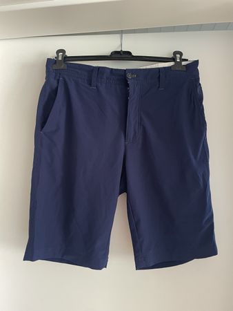 Shorts homme GANESH bleu taille 32 bon état