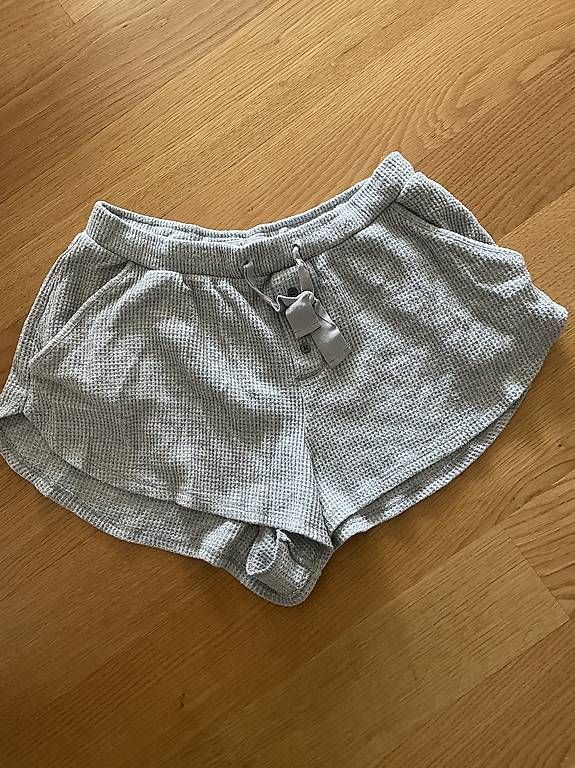 Lotti di vestiti: Abercrombie & Fitch Loungewear Bundle Gr. S – Usato da Zürich venduto da Ineselisabeth 1
