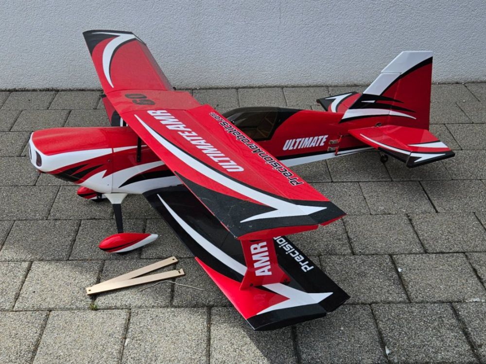 Modellismo RC: Precision Aerobatics AMR 60 – Usato da Killwangen venduto da Saegezahn