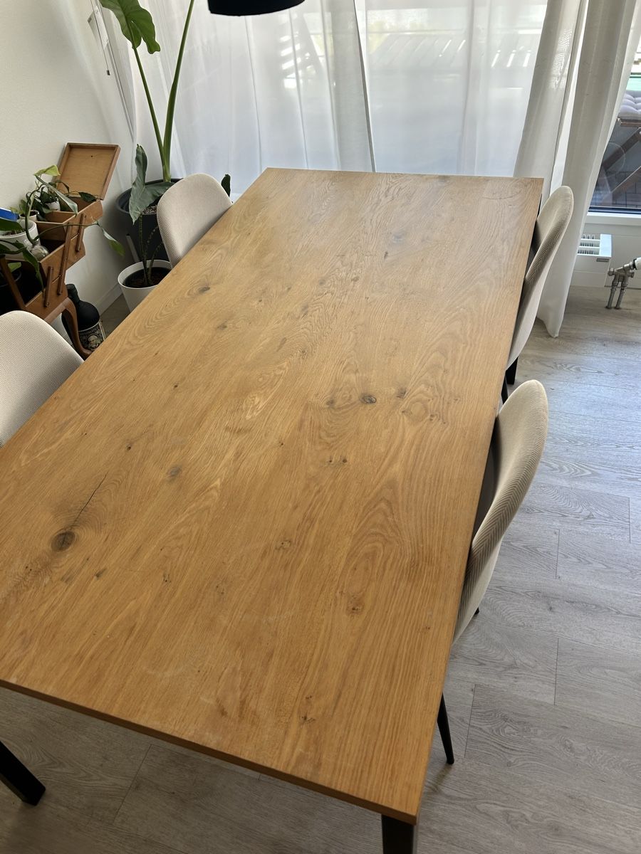 Tische: Esstisch mit 4 Stühlen |Holz | Modern| Hell| weiss – Gebraucht aus Basel von Negroni94 1