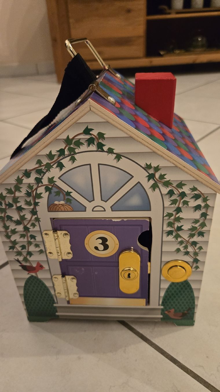Maisons & Meubles de poupées: Puppenhaus aus Holz – D'occasion à Frick par mirandatairirustemi 1