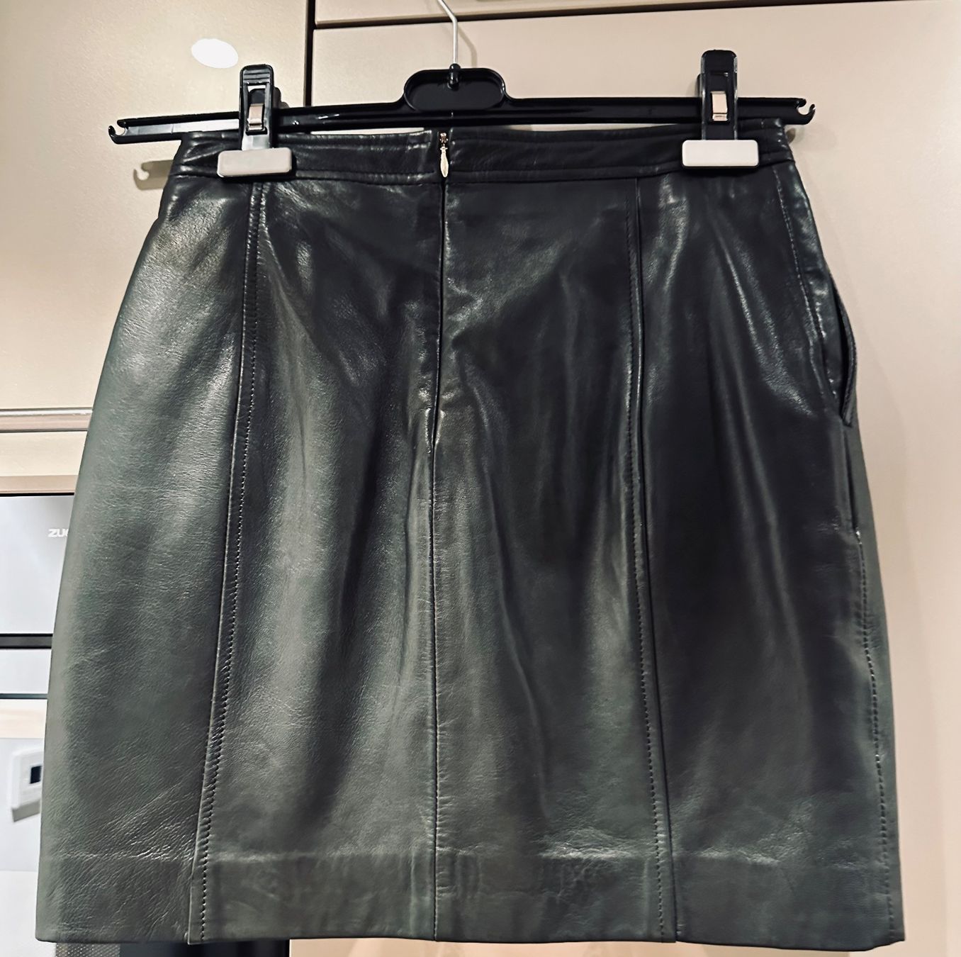 Massimo Dutti Gonne: Schafslederrock Massimo Dutti (neu) – Nuovo (secondo la descrizione) da Fällanden venduto da Pilli91 1