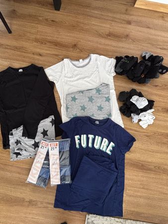 Kleidungspaket Jungen Grösse 158/164 neu und gebraucht