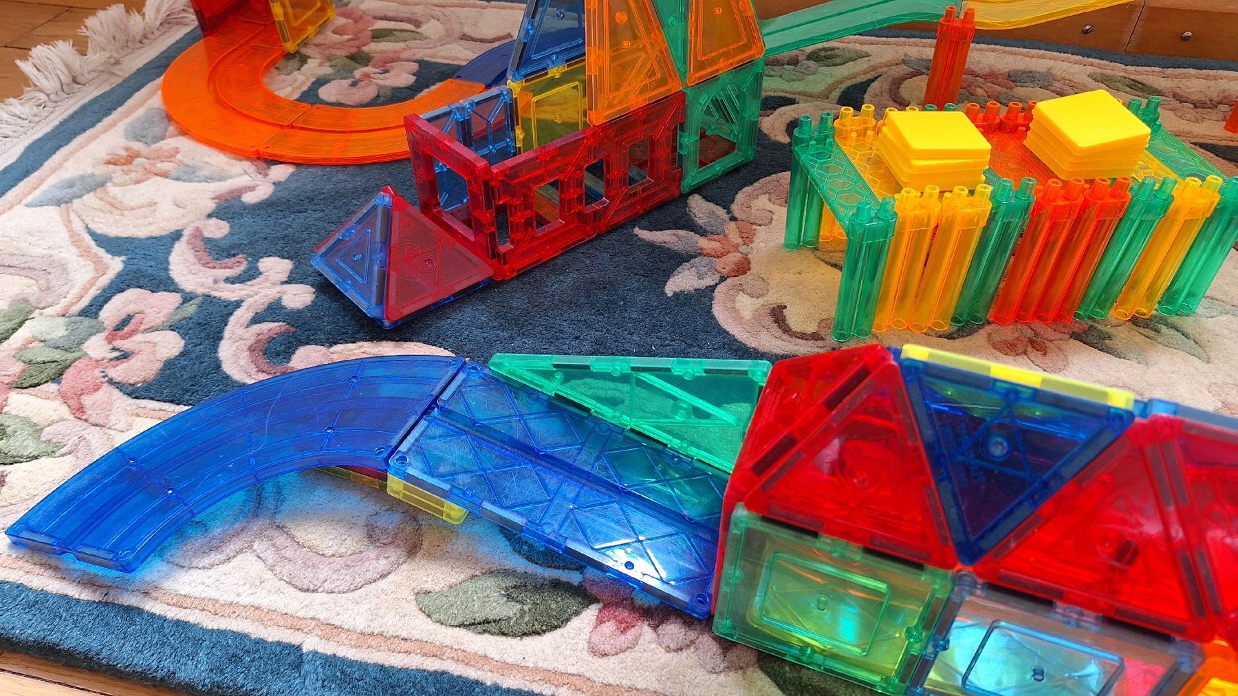 Kit di costruzioni: Magnetische Bausteine Set bunten Schienen – Usato da Zürich venduto da anna3929 4