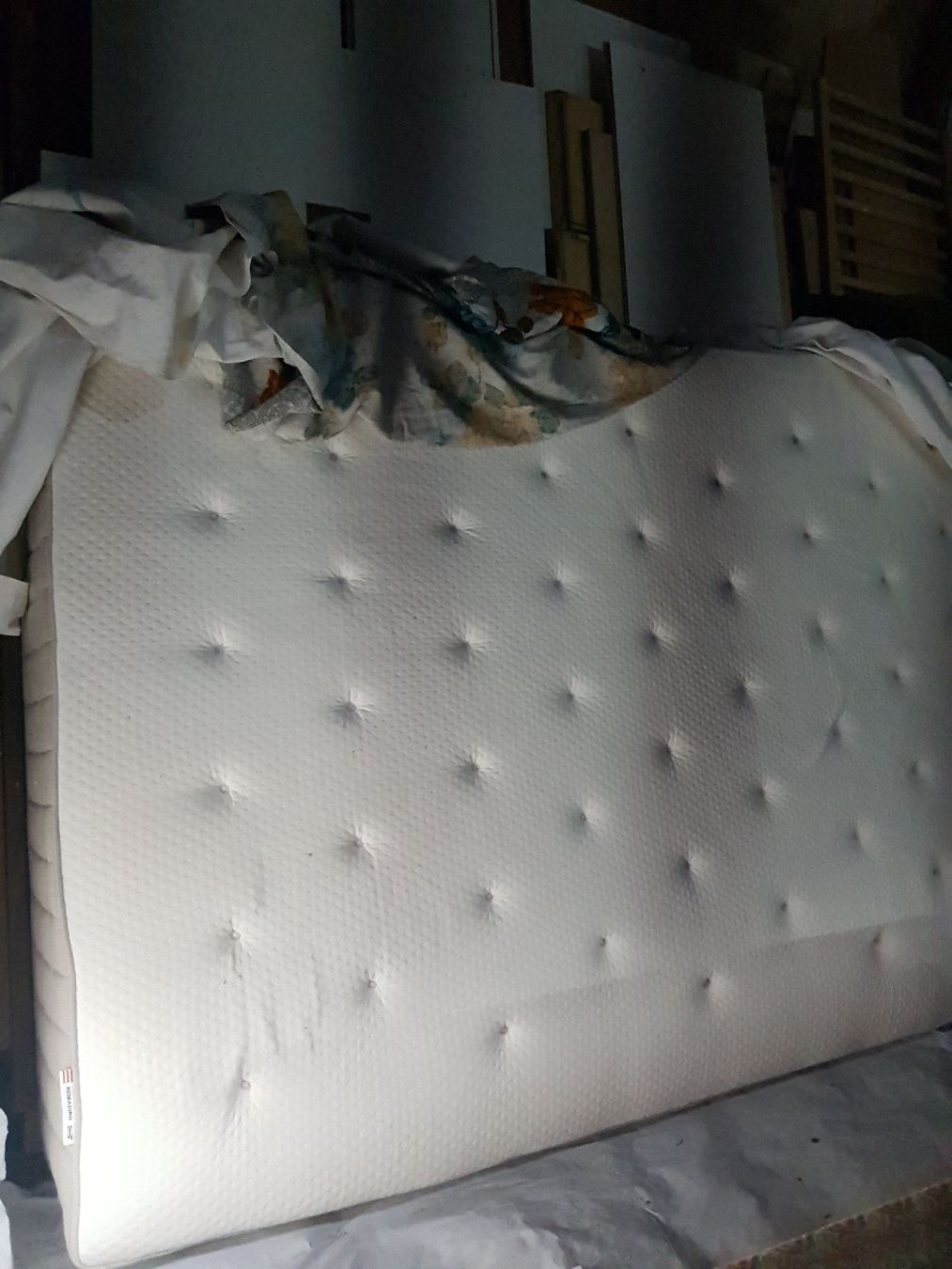 Ikea Materassi: Taschenfederkernmatraze – Usato da Jegenstorf venduto da Grannyweg 4