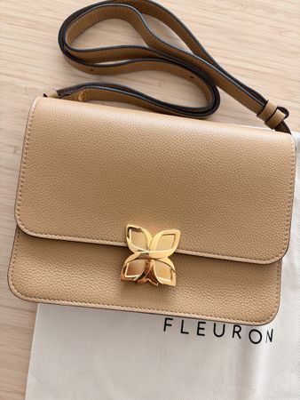 Sac Fleuron Hortensia couleur Sahara, état neuf 🌸