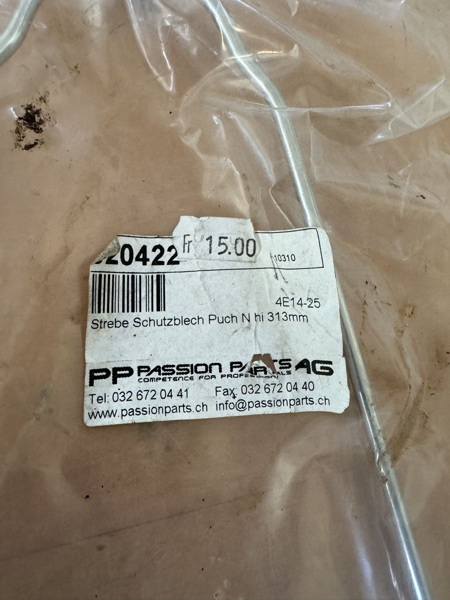 Puch Pièces pour mobylette: Puch Maxi Schutzblech Halter – Neuf avec emballage d'origine à Dübendorf par Sachs621 1