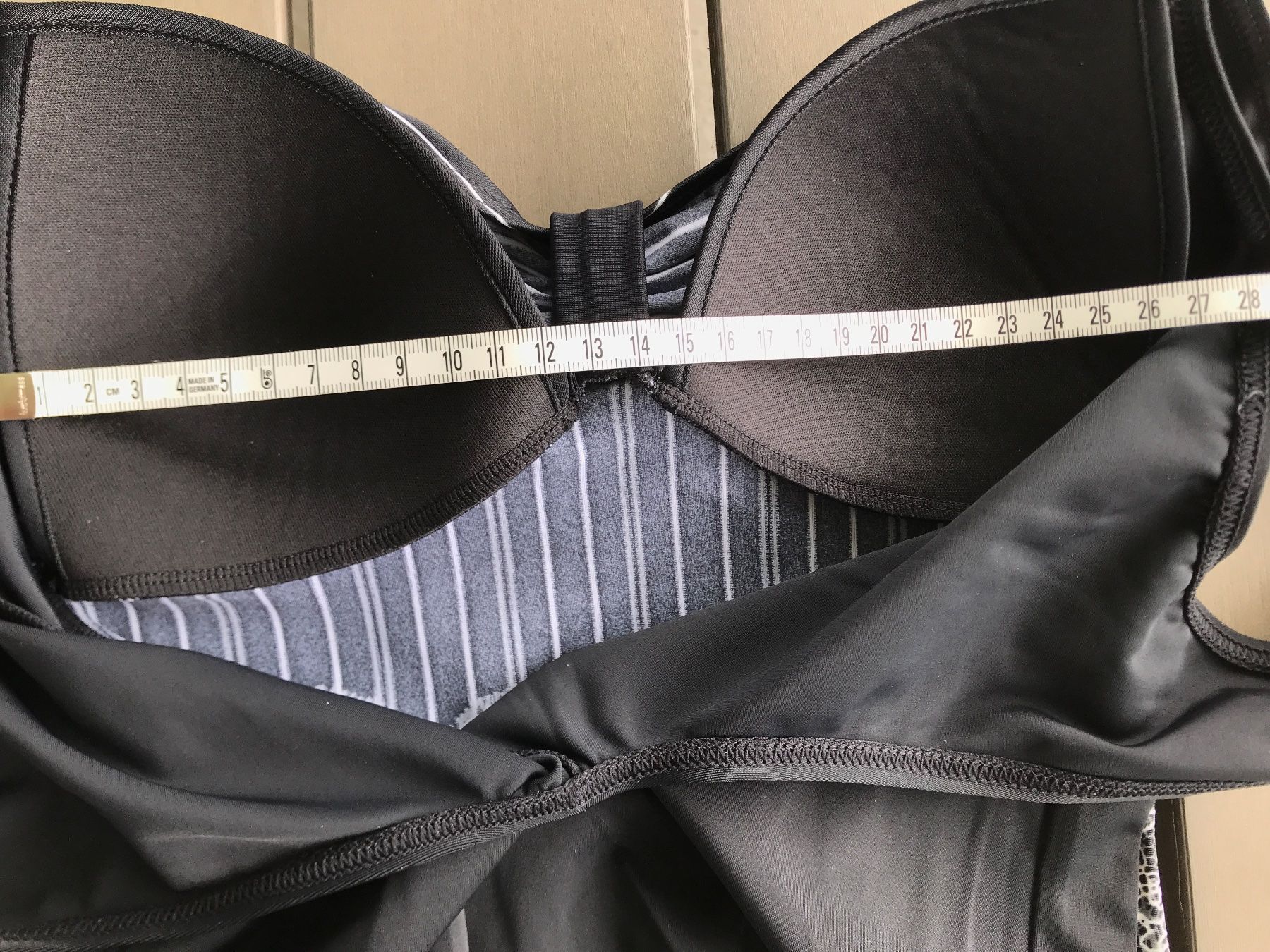Costumi da bagno & Bikini: Badeanzug HARMONY, Gr. 38B, schwarz – Nuovo (secondo la descrizione) da Ebnat-Kappel venduto da Molton 2