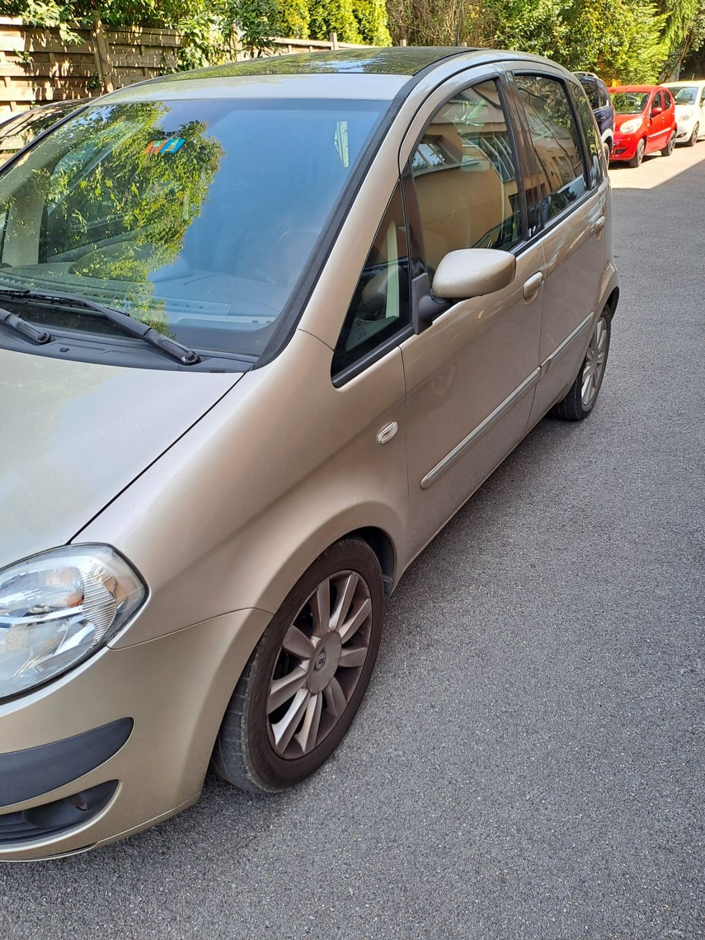 Lancia Automobili: Lancia Musa 1.9 diesel mit Klima – Usato da Grenchen venduto da panebianco 3