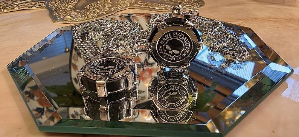 Harley-Davidson Catenine: Original Harley Davidson Halsketten, 2 Stück – Usato da Kaufdorf venduto da Nati-Nati 3