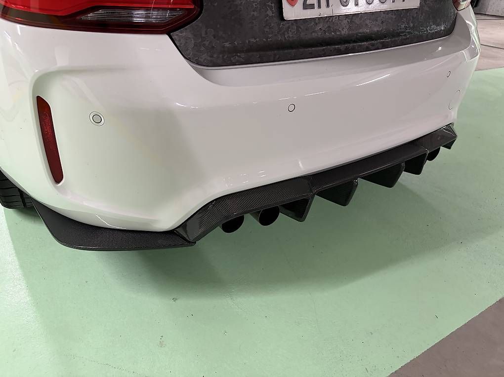Diffusori di oli essenziali: BMW M2 F87 Carbon Diffusor / Difuser / Difusor – Usato da Dübendorf venduto da laser_91