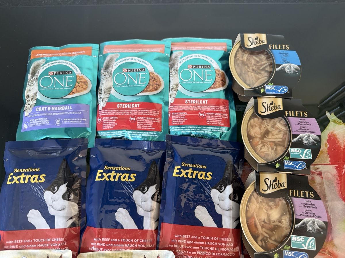 Mangimi: Katzenfutter  – Nuovo (secondo la descrizione) da Kriens venduto da Bergstern86