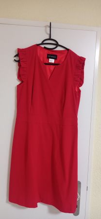 Rotes Sommerkleid mit Rüschen - Grösse 38, neuwertig