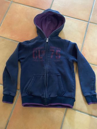 Kapuzenjacke blau-violet, Gr. 134-140