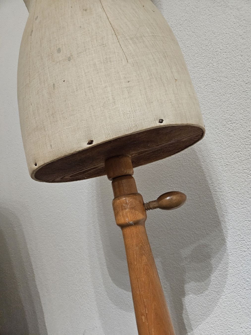 Equipement de magasin & Foires: Schneiderbüste – D'occasion à Heimenhausen par Saint-Michel3360 3