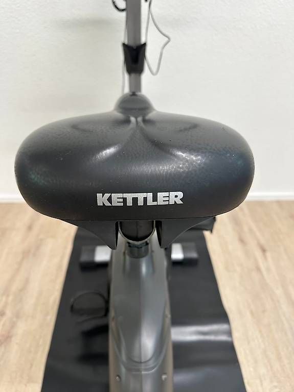 Kettler Hometrainer: Kettler Golf Pro Heimtrainer Ergometer mit Matte – Usato da Obernau venduto da Arche_Noah_Brocki 5
