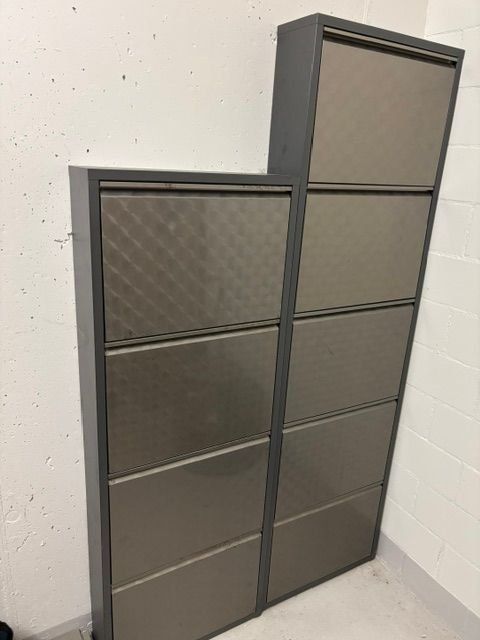 Armadi: Schuschrank aus Metall – Usato da Zürich venduto da bergacker