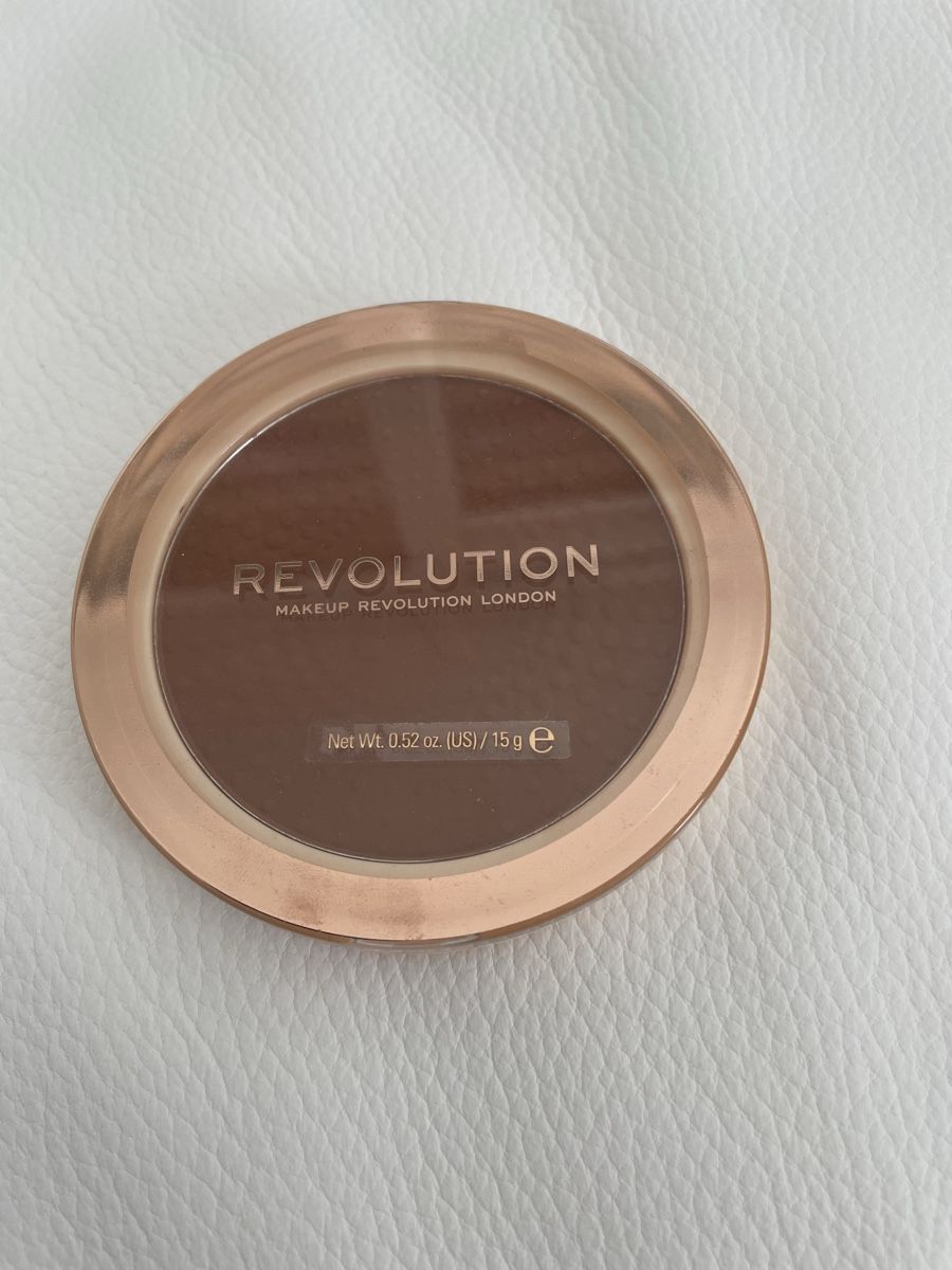 Make-up: Make up Mega Bronzer Revolution London NEU – Nuovo e nell'imballaggio originale da Rüti ZH venduto da kar_xx9l