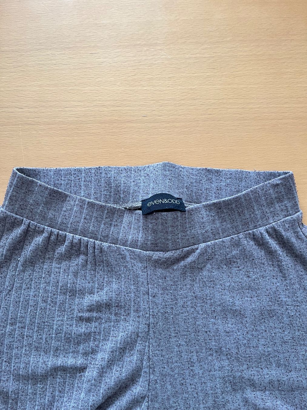 Pantaloni: Stoffhose Gr. S – Usato da Zunzgen venduto da Snoops 2