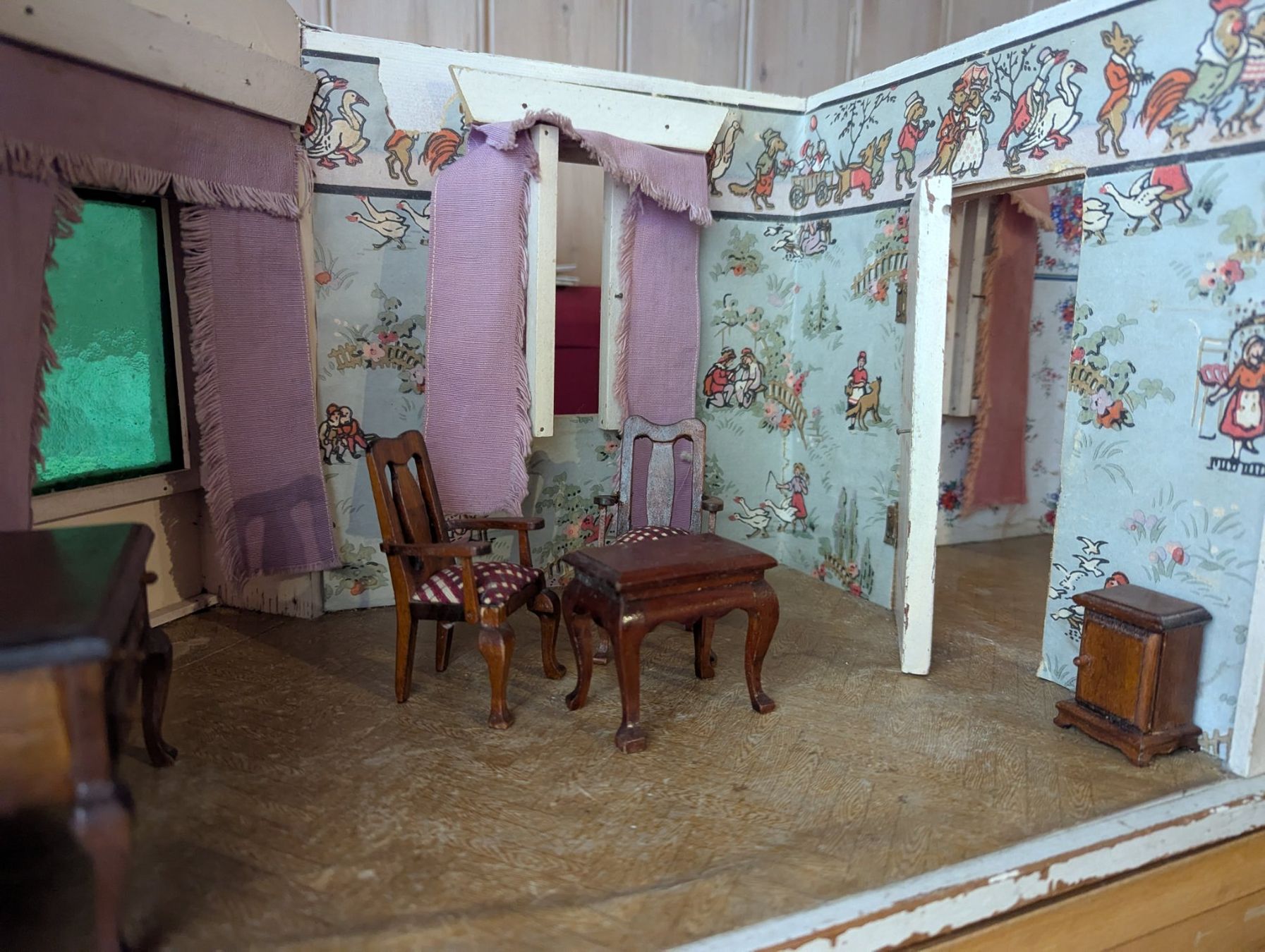 Case e mobili per bambole: Vintage Puppenhaus – Usato da Appenzell Schlatt venduto da Smile111 1