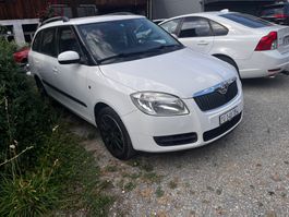 Skoda fabia 1.4 2009. Nur 123000 km