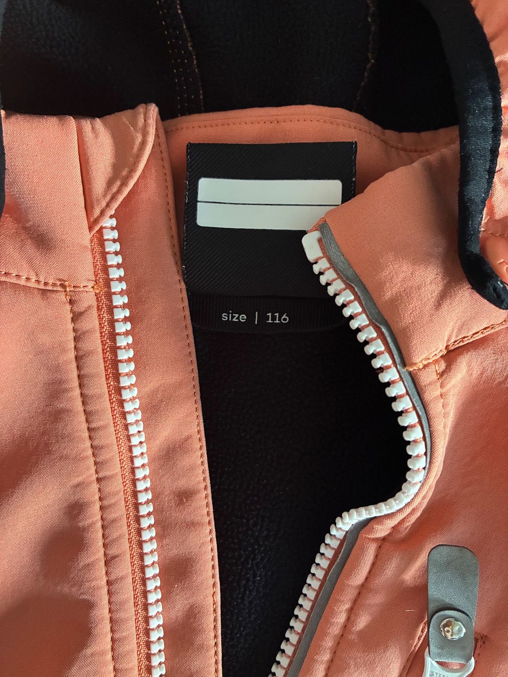 Reima Vestes & Manteaux: Softshelljacke Reima Mädchen korall rosa 116 – D'occasion à Niederwil AG par Aloha32 3