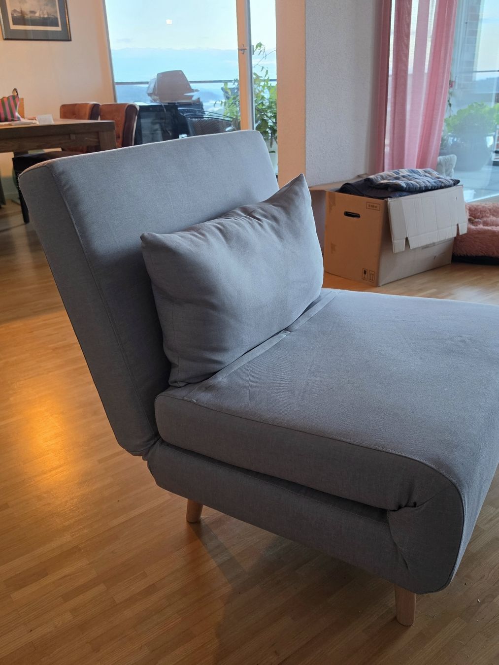 Poltrone: Sessel/Bettsofa grau – Usato da St. Gallen venduto da Klemensa 1