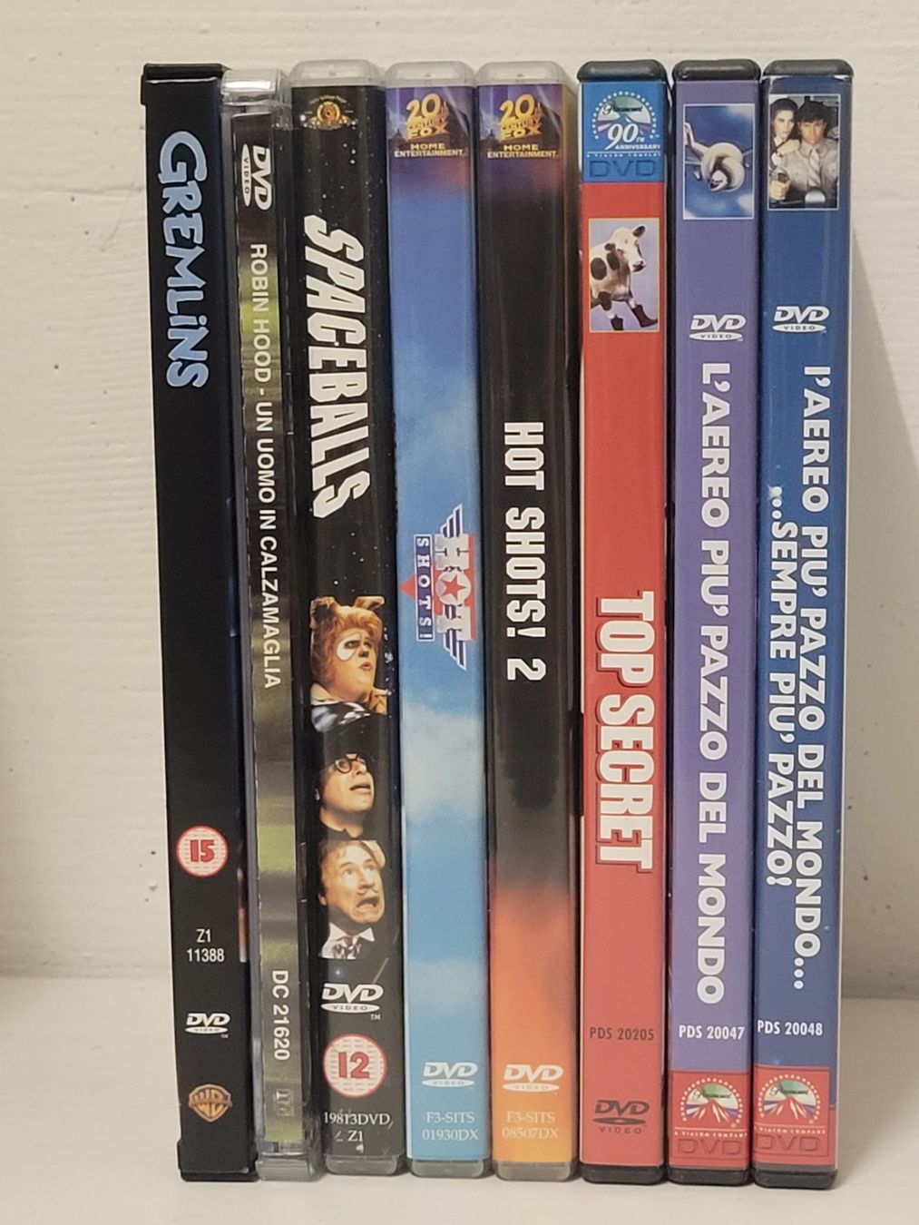 Tutti i DVDs: 8 DVD, used, italian – Usato da Dättwil AG venduto da luc_z966