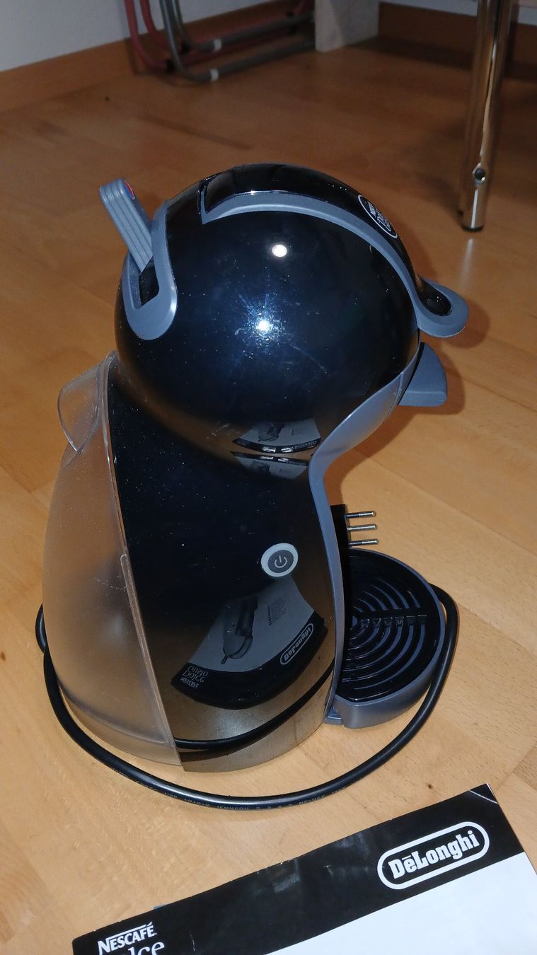 Nescafé Kaffeemaschinen & Espressomaschinen: NESCAFE DolceGusto Kaffee-Kapselmaschiene – Gebraucht aus hinwil von tho_j6kz 3