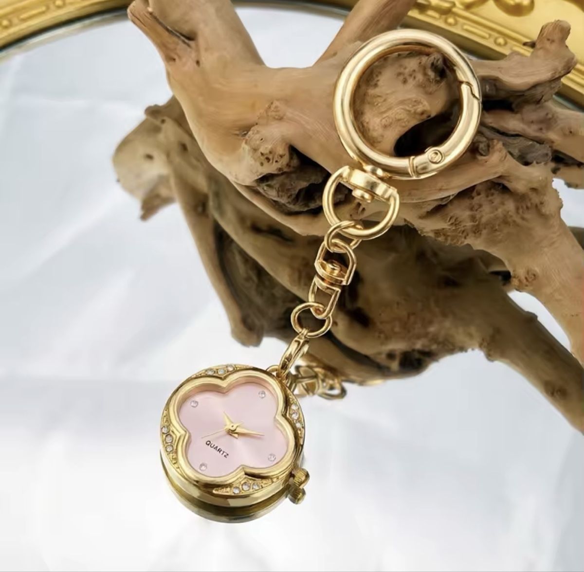 Orologi: Montre à Quartz – Nuovo e nell'imballaggio originale da Châtel-St-Denis venduto da Montclair_Swiss
