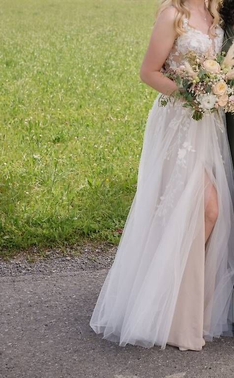 Robes: Hochzeitskleid Grösse 36 – D'occasion à Flawil par Blume513 3